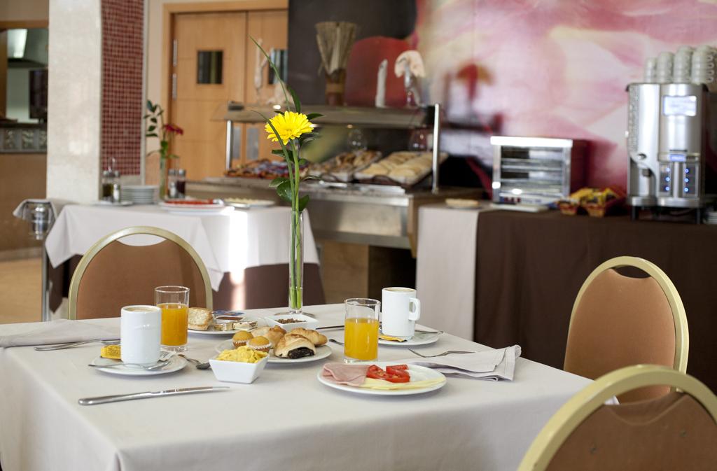 Hotel Tocina Business Albolote Restaurace fotografie